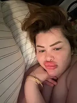 aydabella7777 on StripChat