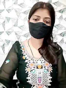 Ayesha_Baby30 on StripChat