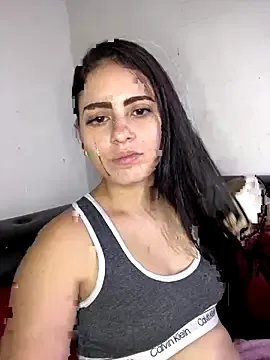 Azuna25 on StripChat