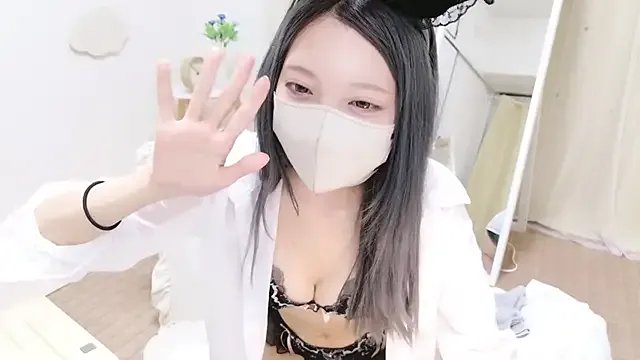 AZUnyan_ on StripChat