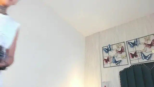 b3k_afrodict on StripChat