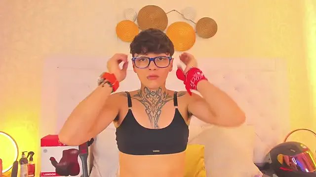 b3k_afrodict on StripChat