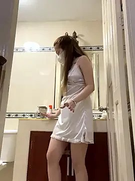 BabyThree_ on StripChat