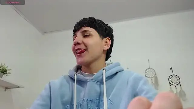 bad_giirl_ on StripChat