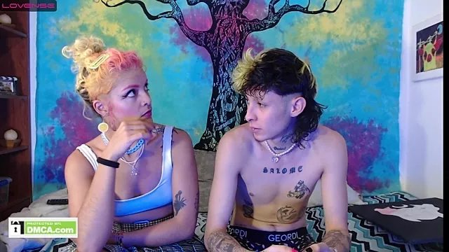 badeyes_crazygoat on StripChat