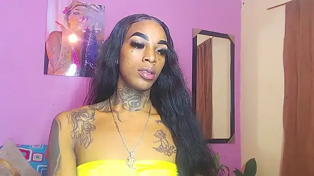 Freechat badgirls_cx on StripChat