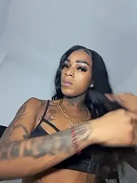 Freechat badgirls_cx on StripChat