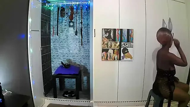 Private BaDSubMiss on StripChat