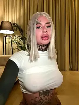 Freechat bambixboo on StripChat