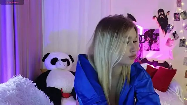 BattyMelody on StripChat