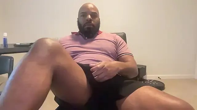 Bbcfun44 on StripChat