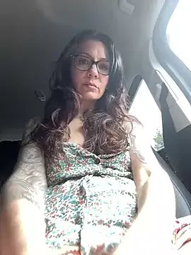 Freechat BeautifulMesss on StripChat