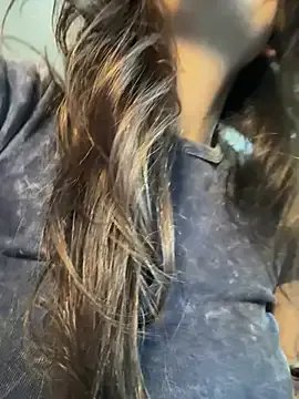 Freechat BeautifulMesss on StripChat