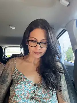 Freechat BeautifulMesss on StripChat