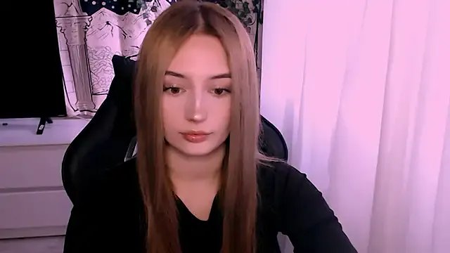 beauty_blonde on StripChat