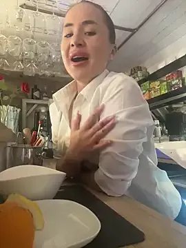 beautydiamond on StripChat