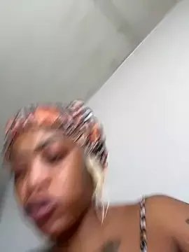 BedroomBullyX5 on StripChat