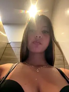 belaa_1 on StripChat