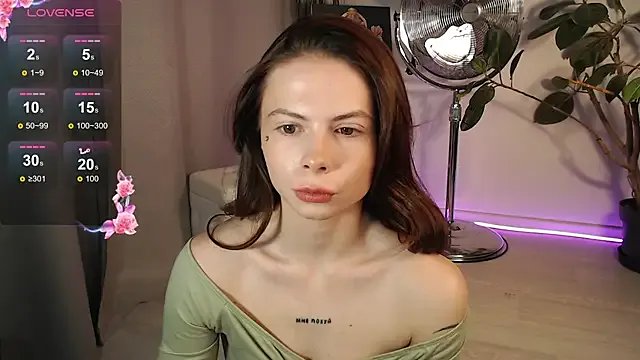 Freechat BellaAbey on StripChat