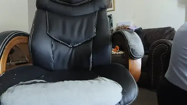 BellaBlueBBW on StripChat