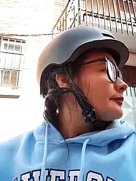 bellapaty on StripChat