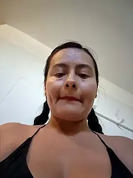 bellapaty on StripChat