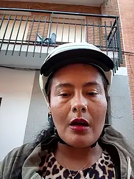 bellapaty on StripChat