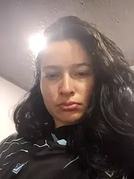 BellaRusso — Flash boobs