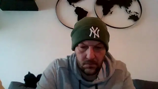 Freechat BennyLommy on StripChat