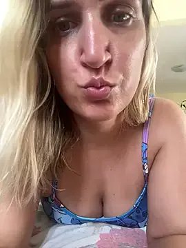 Bia_sexynovaes — Gozar squirt