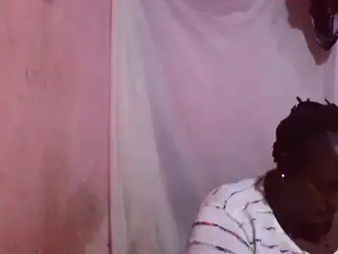 big_clits on StripChat