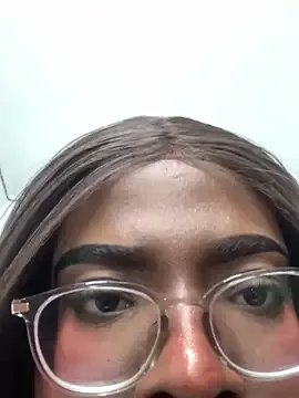 Freechat bigcrisblack on StripChat