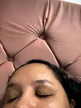 Bigostosa — Sem calcinha 