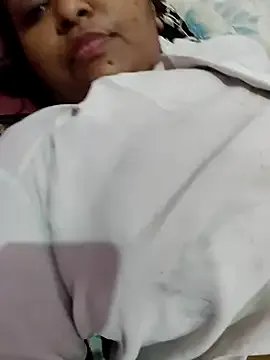 bitch-horny on StripChat