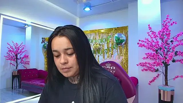 Black_roseee on StripChat