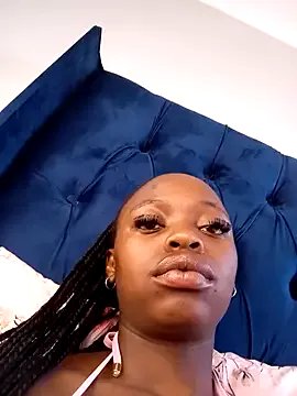 BlackberriesXxx on StripChat