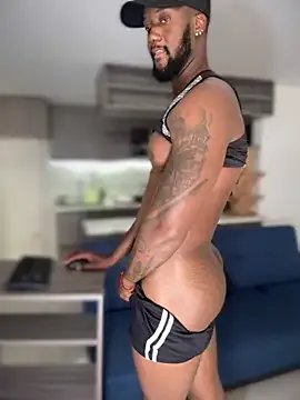 blackdrey18 on StripChat