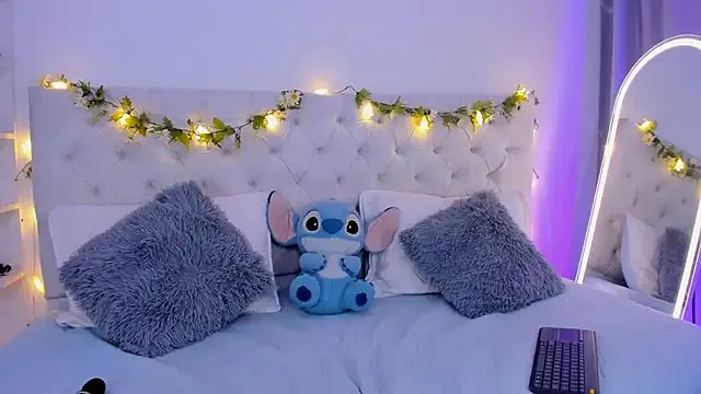 Freechat BLAIR_QUEEN on StripChat