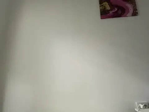 BlueEyes_BB on StripChat