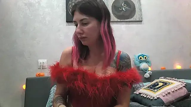 BlueXOwl on StripChat