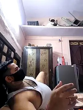 Private bobbyronak on StripChat