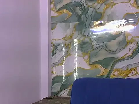 bold-smirthii on StripChat