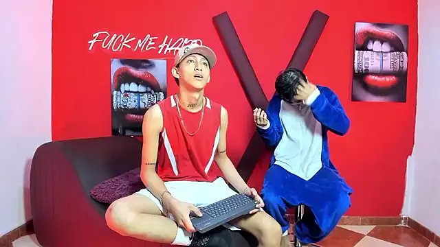 BOYS_PLAY — ALL NAKEDS 