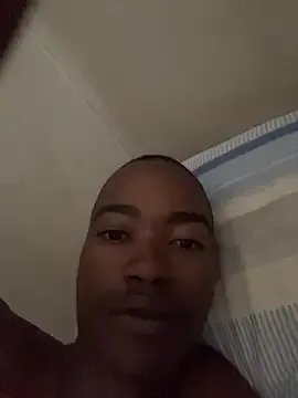 Boytoy_BigD on StripChat