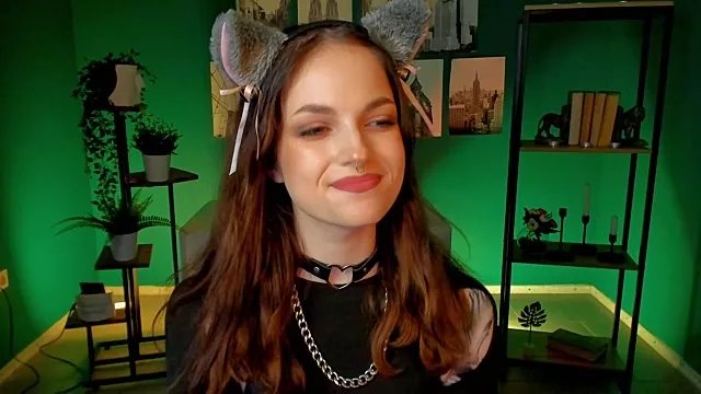 BratzieDarsie on StripChat