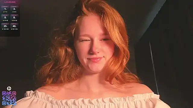 BreezeJam on StripChat