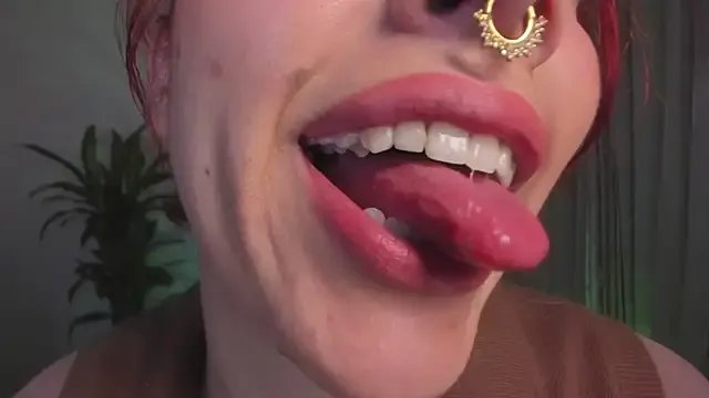 Freechat bri_von_dhara__ on StripChat