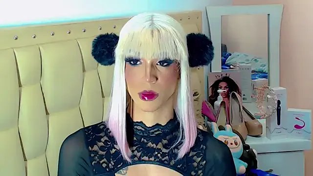 Freechat briana_sex32 on StripChat