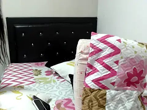 BrianaBarbes on StripChat