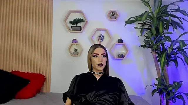 BrianaSchafer on StripChat